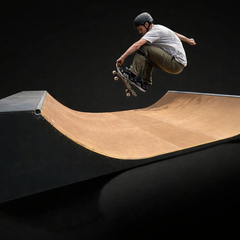 Keen Ramps Mini Half Pipe – Professional Backyard Skate Ramp for All Skill Levels