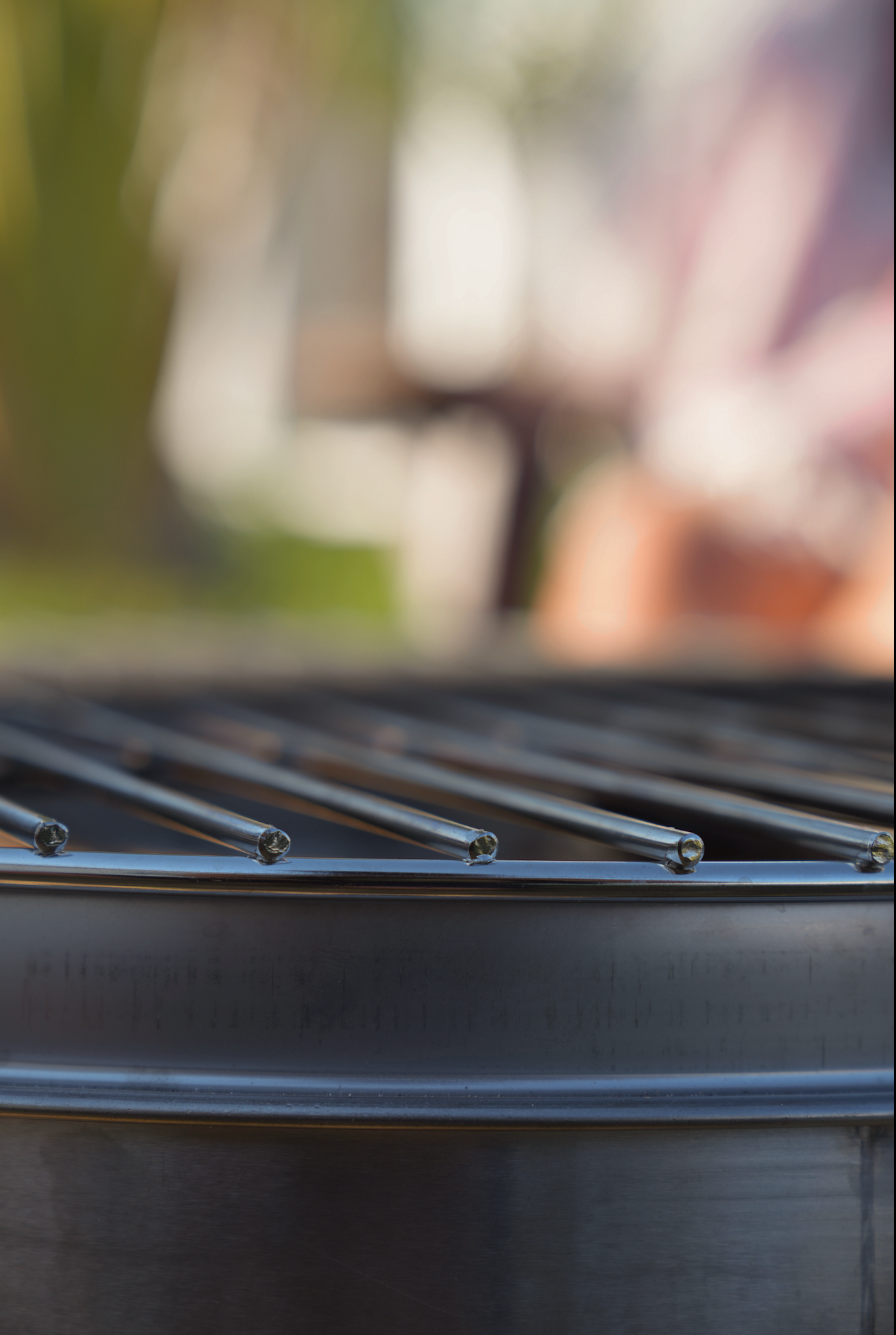 Portable Outdoor Fire Pit – Compact Sauna Companion with Grill & Adjustable Legs